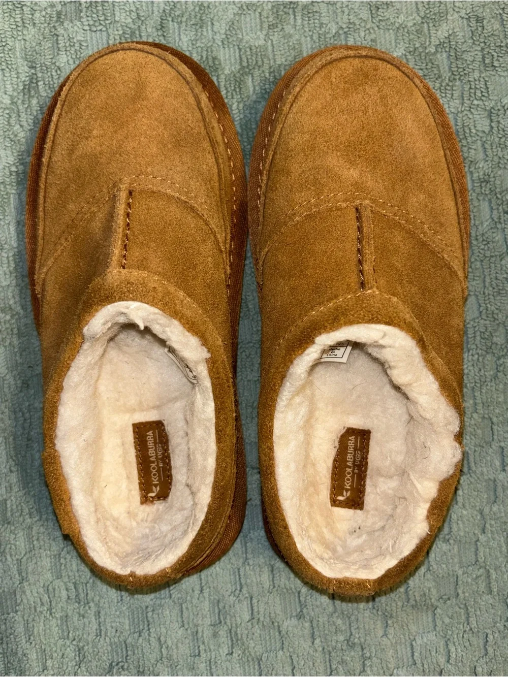 Koolaburra by UGG Classic Short Kids Boots – Chestnut Faux Fur Lined (Size 13)
